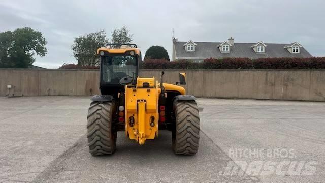 JCB 541-70 Agri Maatalouskurottajat