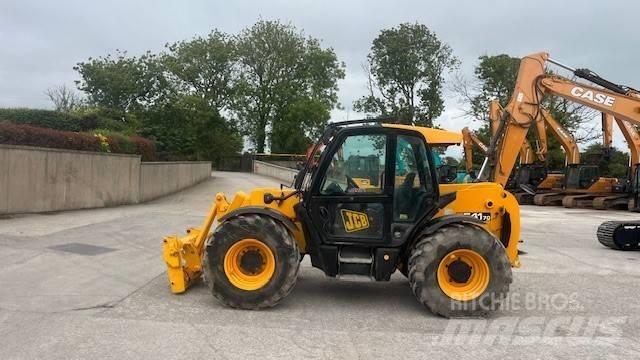 JCB 541-70 Agri Maatalouskurottajat