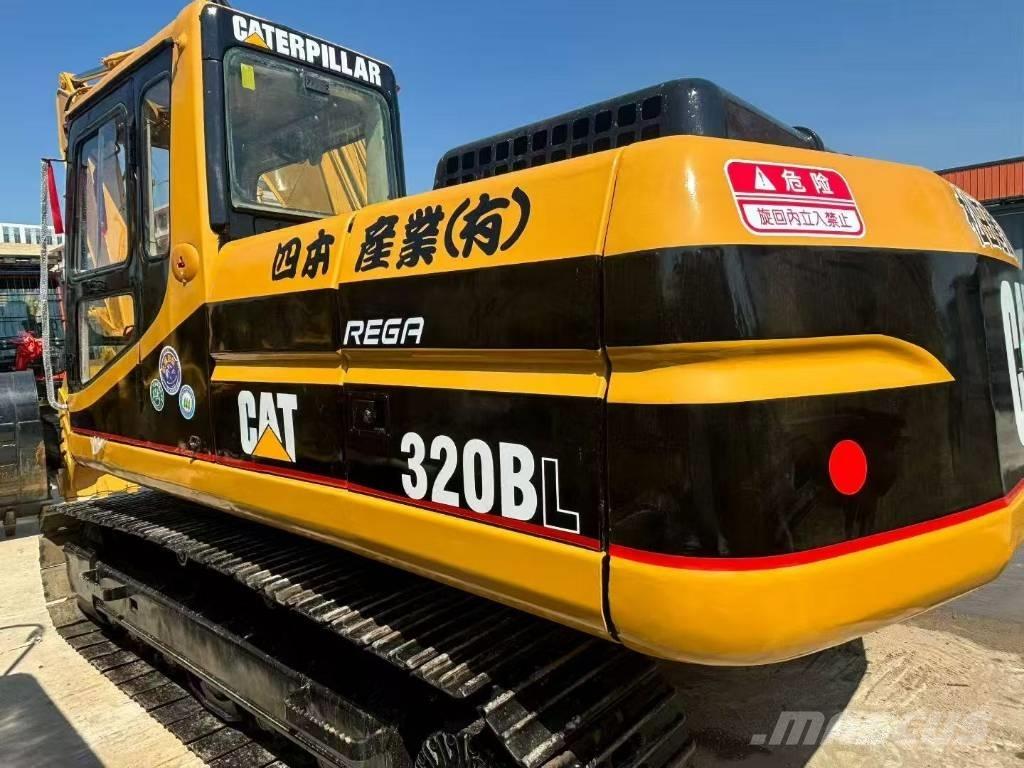 CAT 320 B L Telakaivukoneet