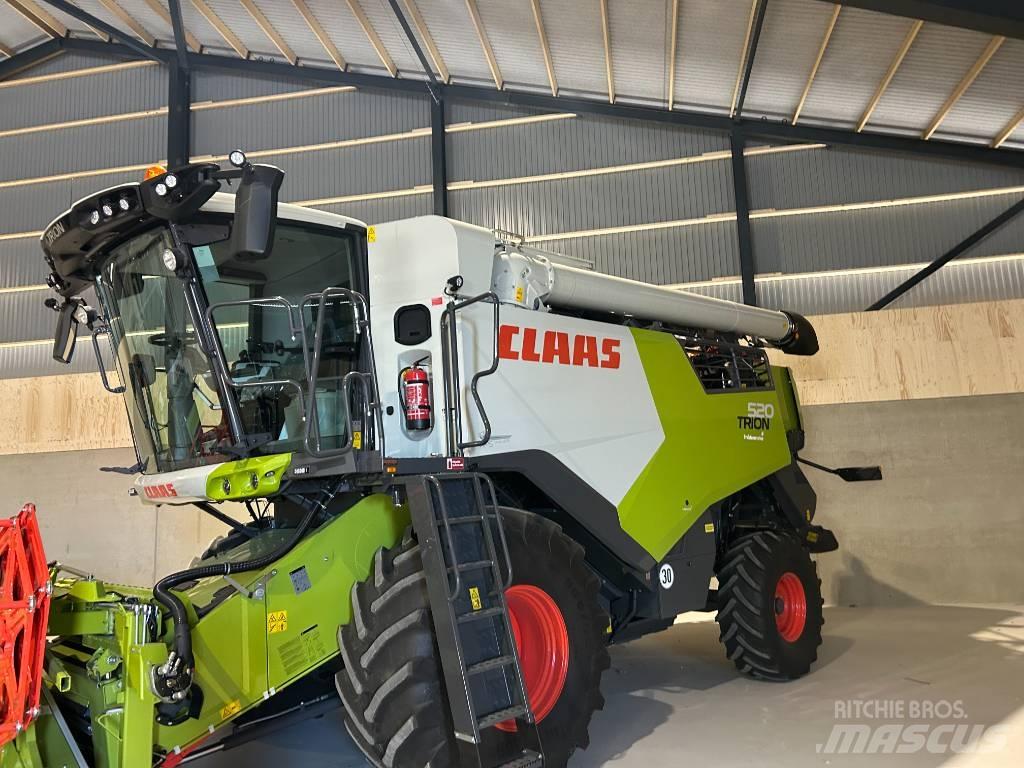CLAAS Trion 520 Leikkuupuimurit