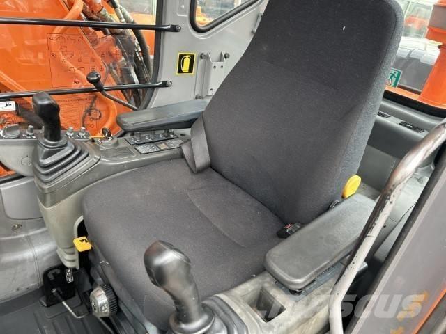 Hitachi ZX 130 W Pyöräkaivukoneet