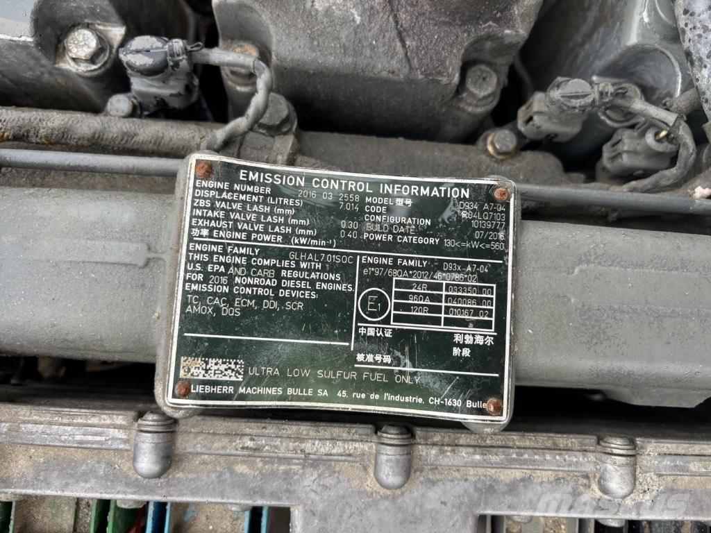 Liebherr 936 Telakaivukoneet