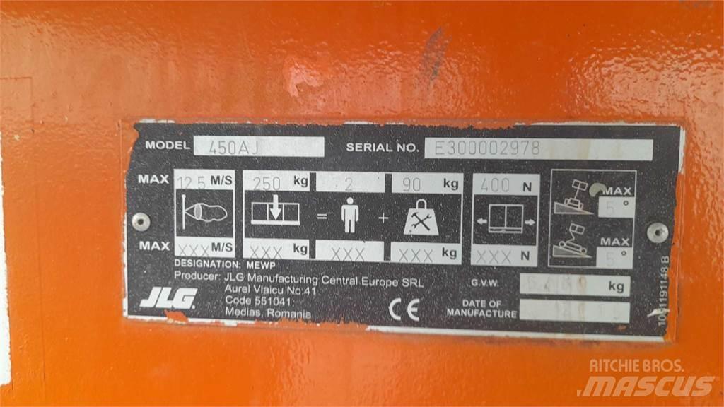 JLG 450AJ Kuukulkijat