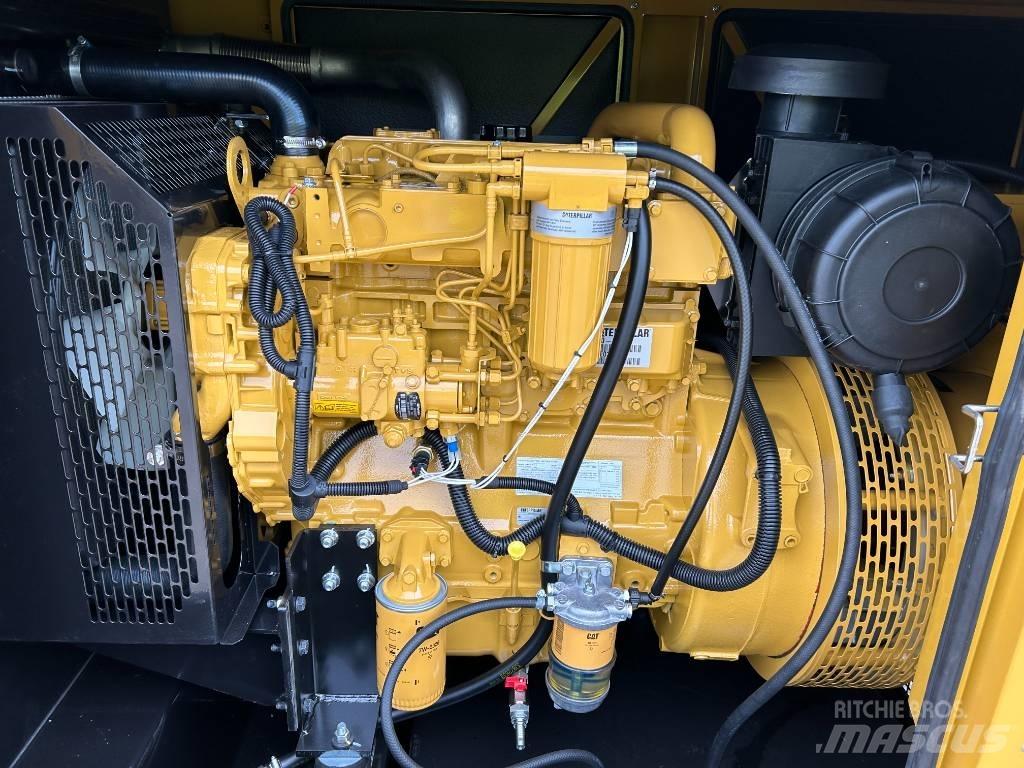 CAT DE88 GC Dieselgeneraattorit