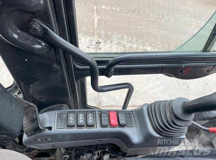 Hitachi ZX140W-6 Pyöräkaivukoneet