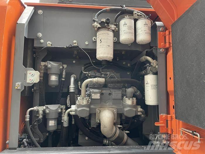 Hitachi ZX140W-6 Pyöräkaivukoneet