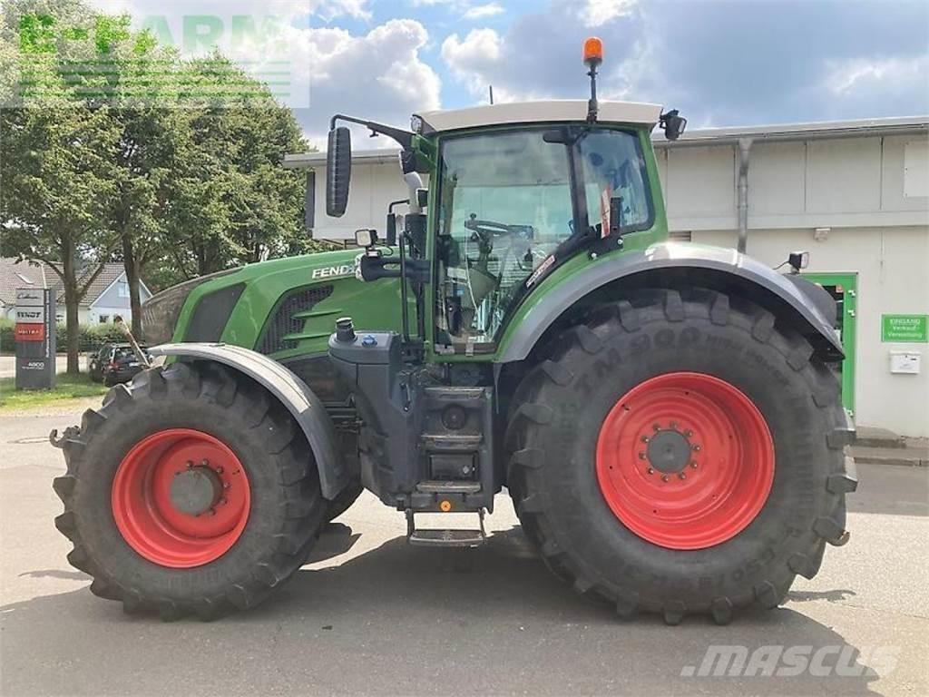 Fendt 828 vario Traktorit