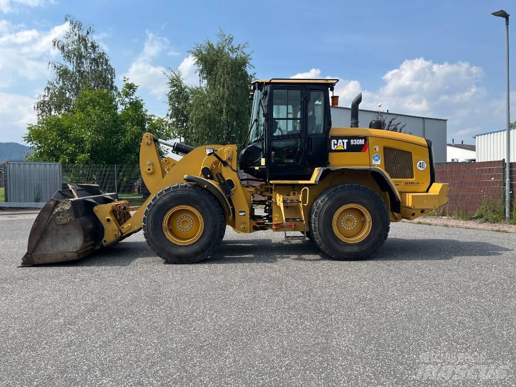 CAT 930M Pyöräkuormaajat