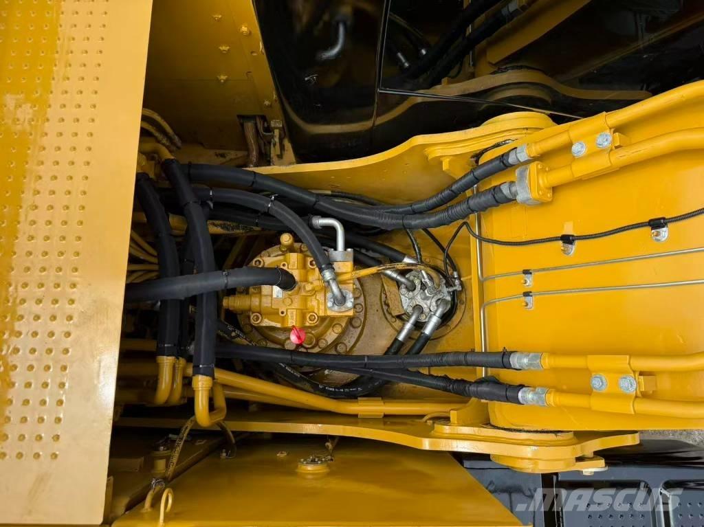 CAT 320D2 Telakaivukoneet