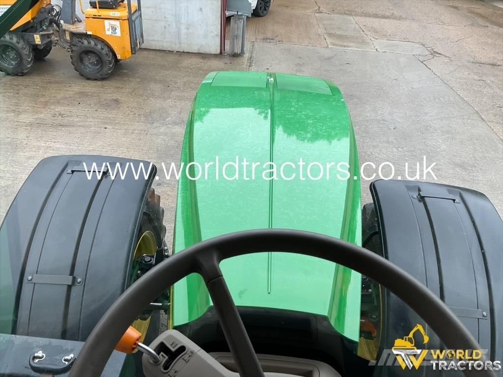 John Deere 7310 R Traktorit