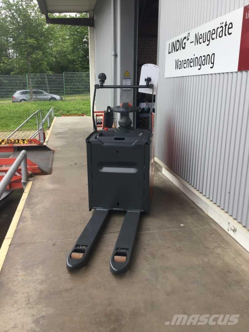 Linde T25FP Ajettavat pinoamisvaunut