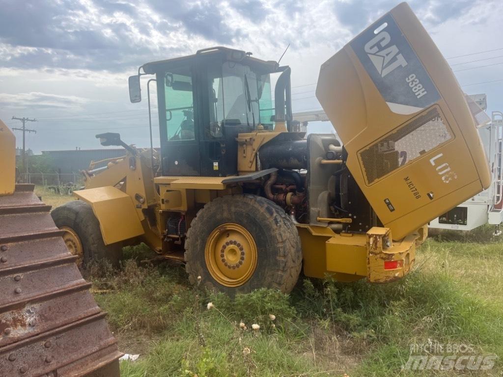 CAT 938 H Pyöräkuormaajat