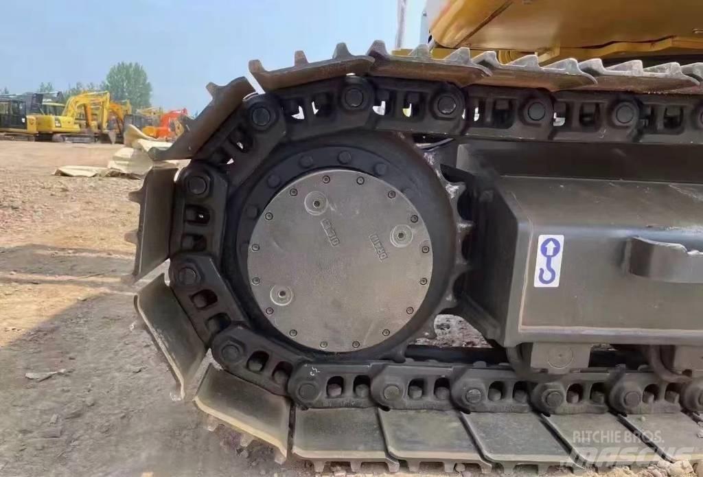 CAT 312 Telakaivukoneet