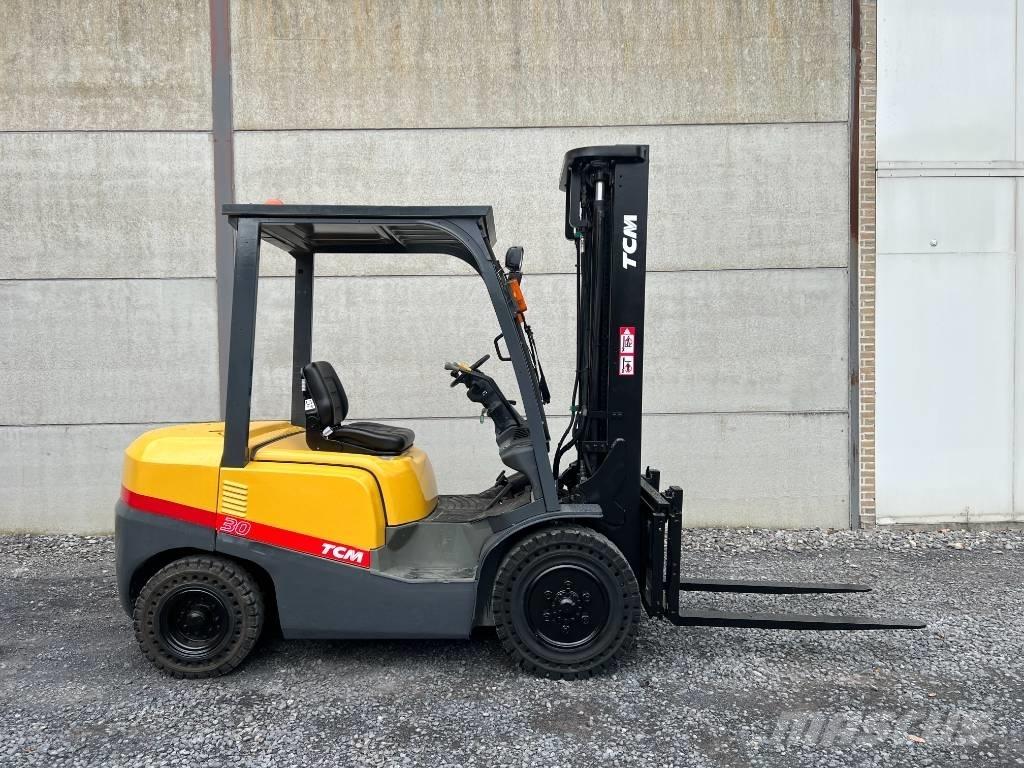 TCM FD30T3 Dieseltrukit