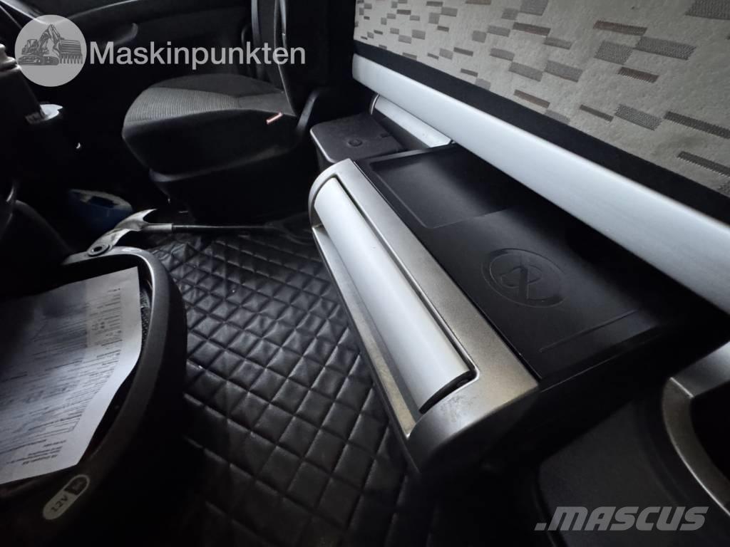 DAF FTG XF 510 Z Vetopöytäautot