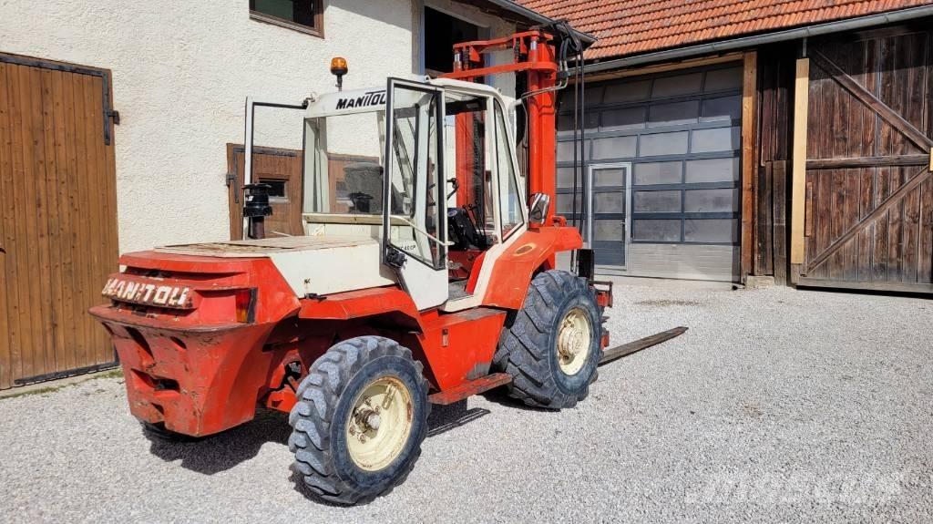 Manitou MC 40 CP Maastotrukit