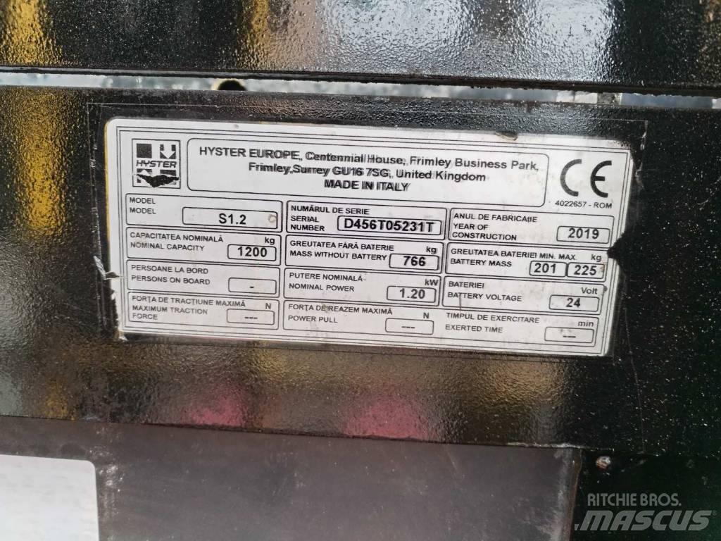 Hyster S 1.2 Käyden ajettavat pinoamistrukit