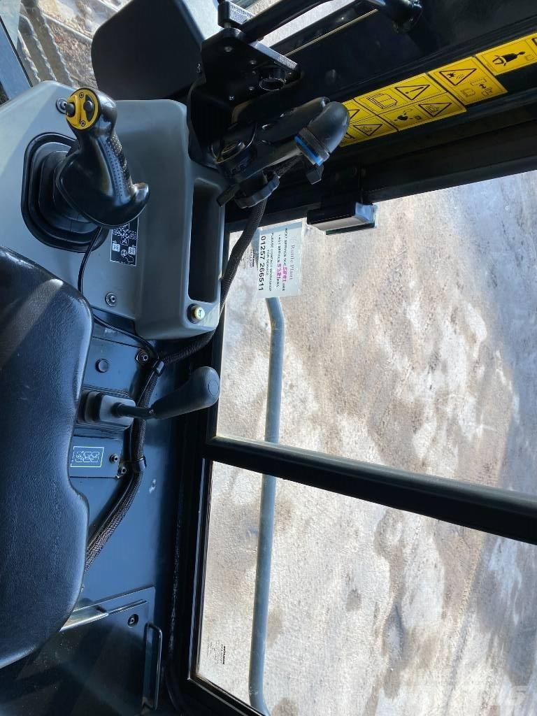 Komatsu D 61 PX-15 Telaketjupuskutraktorit