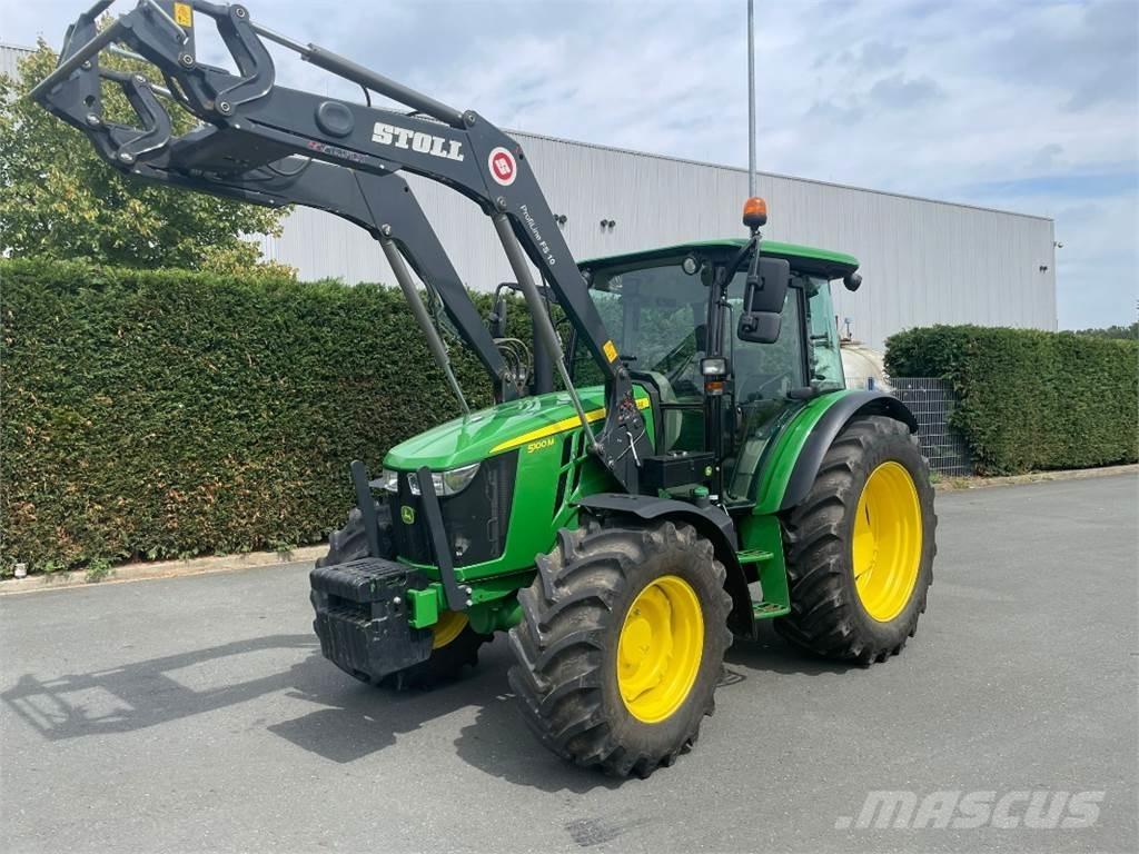 John Deere 5100M Traktorit