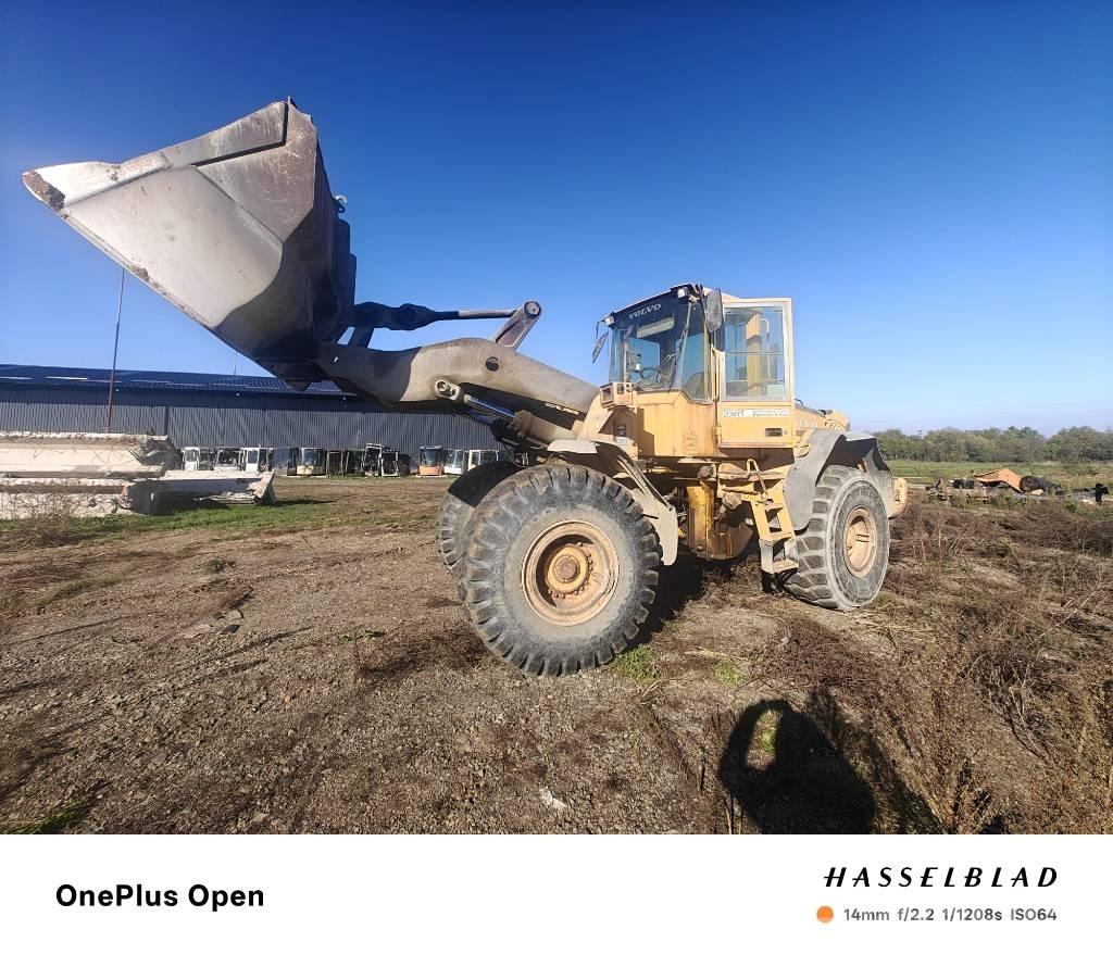 Volvo L 120 E Ohjaamo ja sisusta
