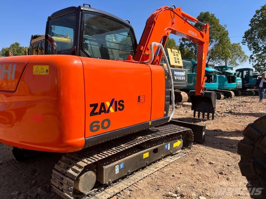Hitachi ZX 60 Minikaivukoneet < 7t