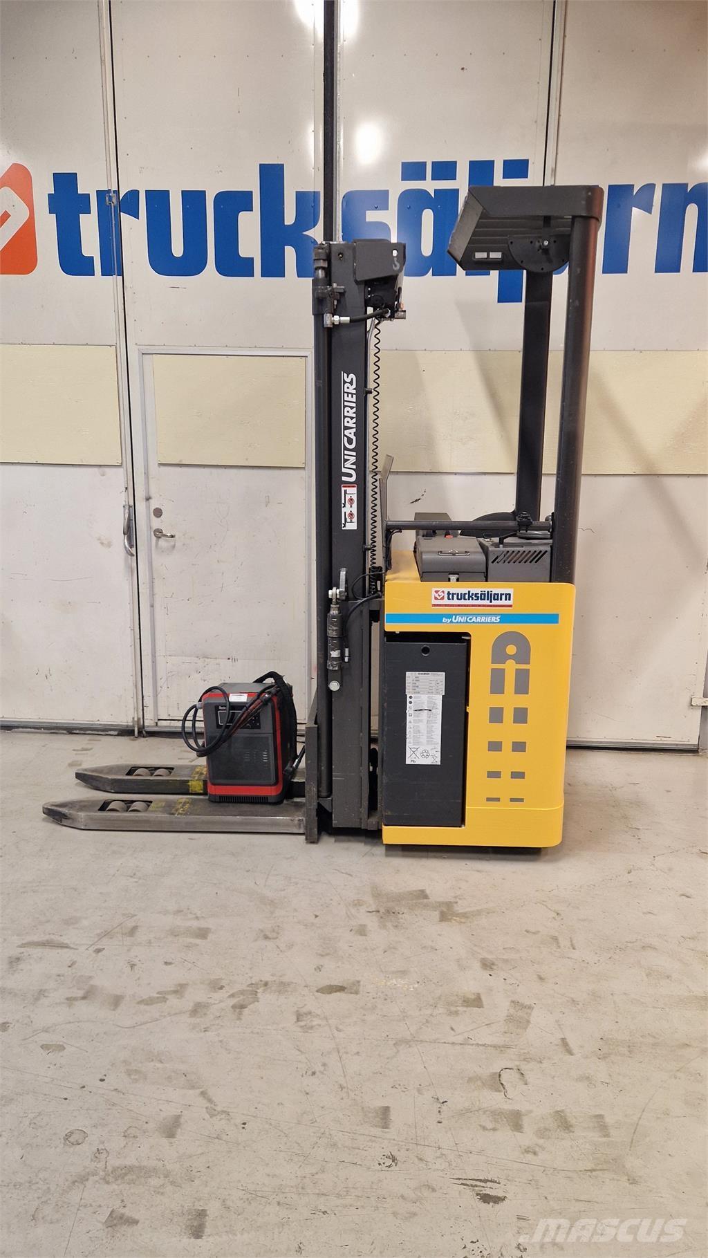 Atlet A160SDTFVHSN Ajettavat pinoamisvaunut