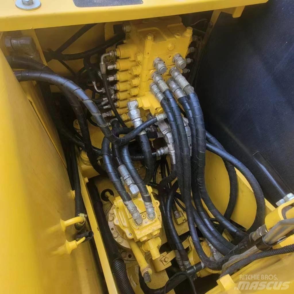Komatsu PC 130 Telakaivukoneet