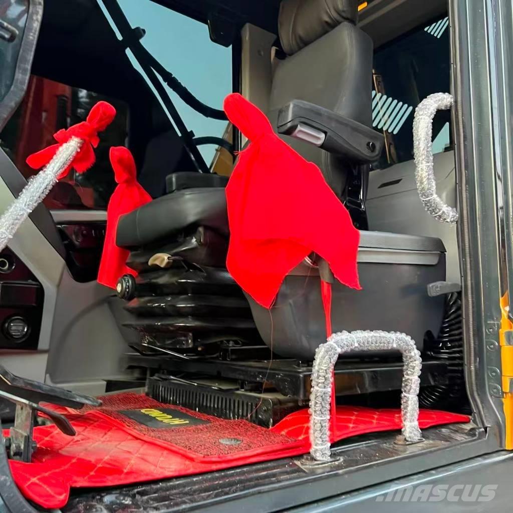 Hyundai R220LC-9S Midikaivukoneet 7t - 12t