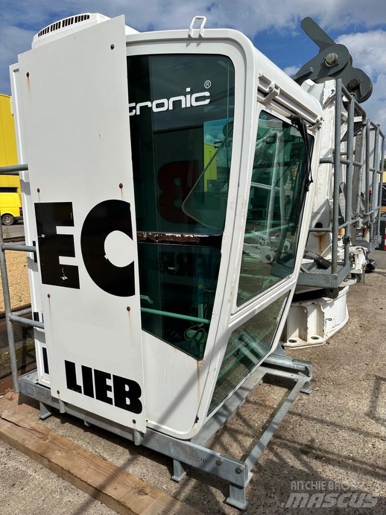Liebherr 150 ECB 8 Torninosturit