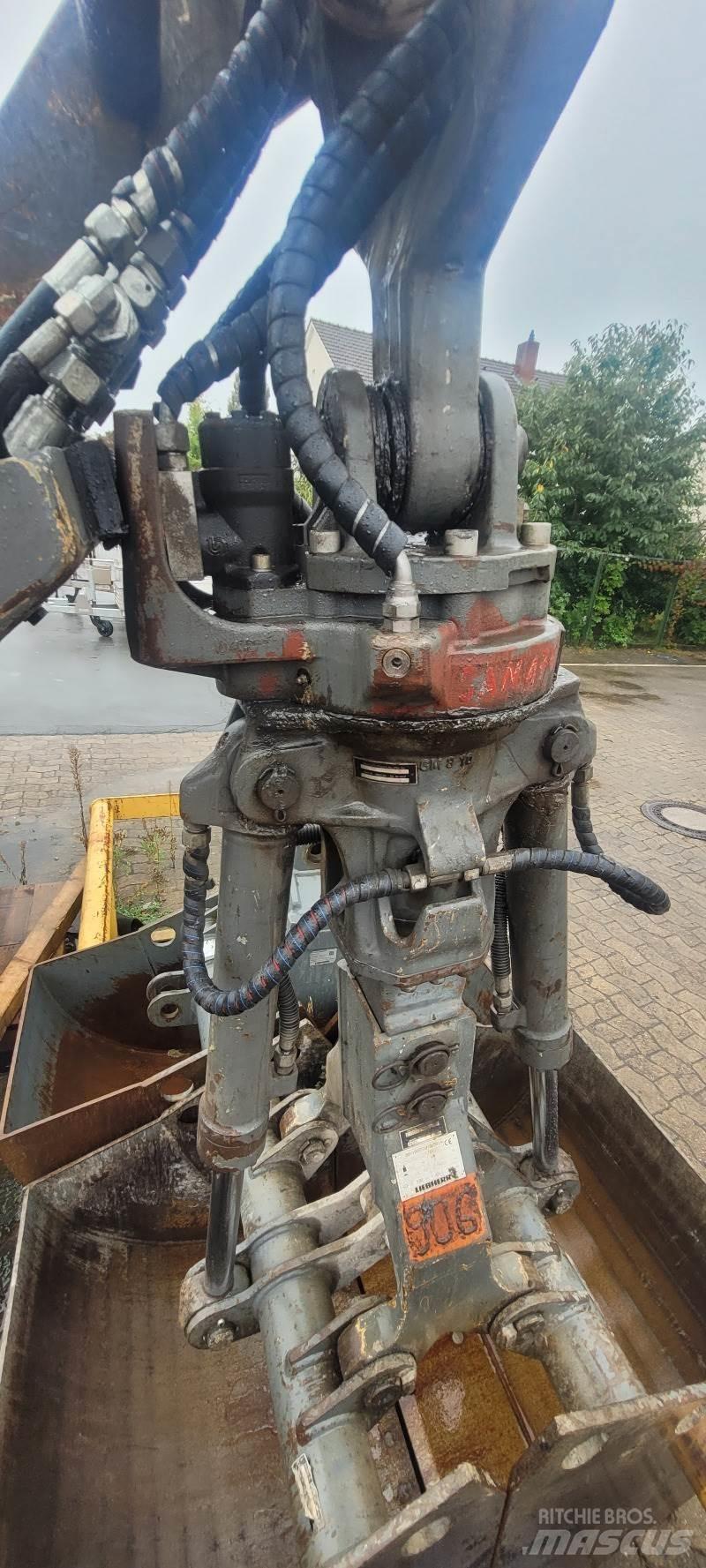 Liebherr GM 10B Lisävarusteet