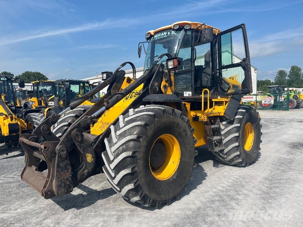 JCB 426 E Pyöräkuormaajat