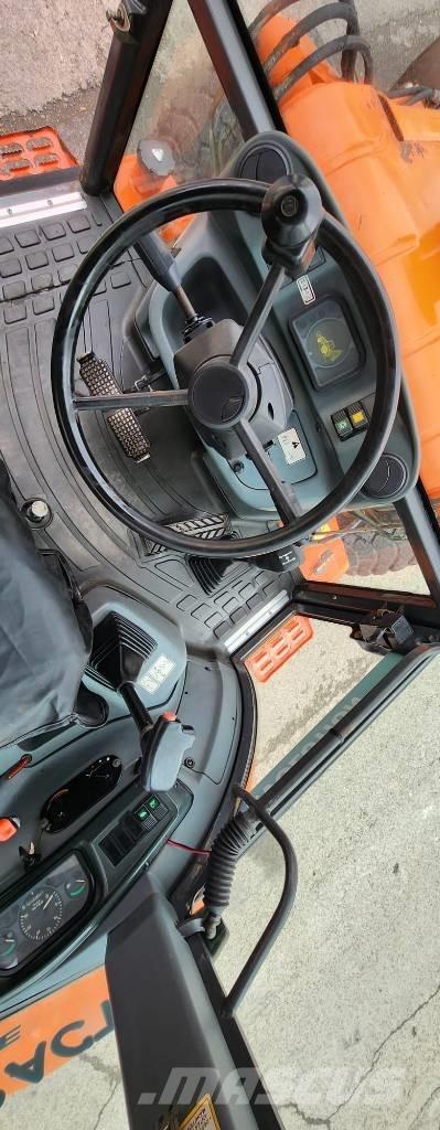 Fiat-Kobelco B95 Kaivurikuormaajat