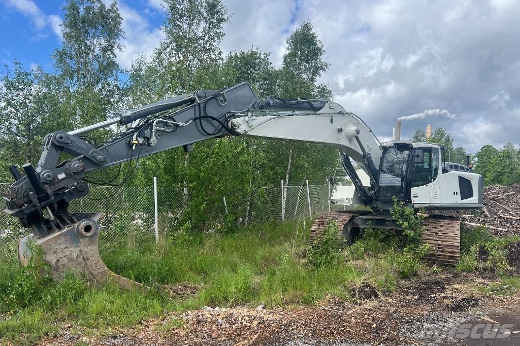 Liebherr R 946 Telakaivukoneet
