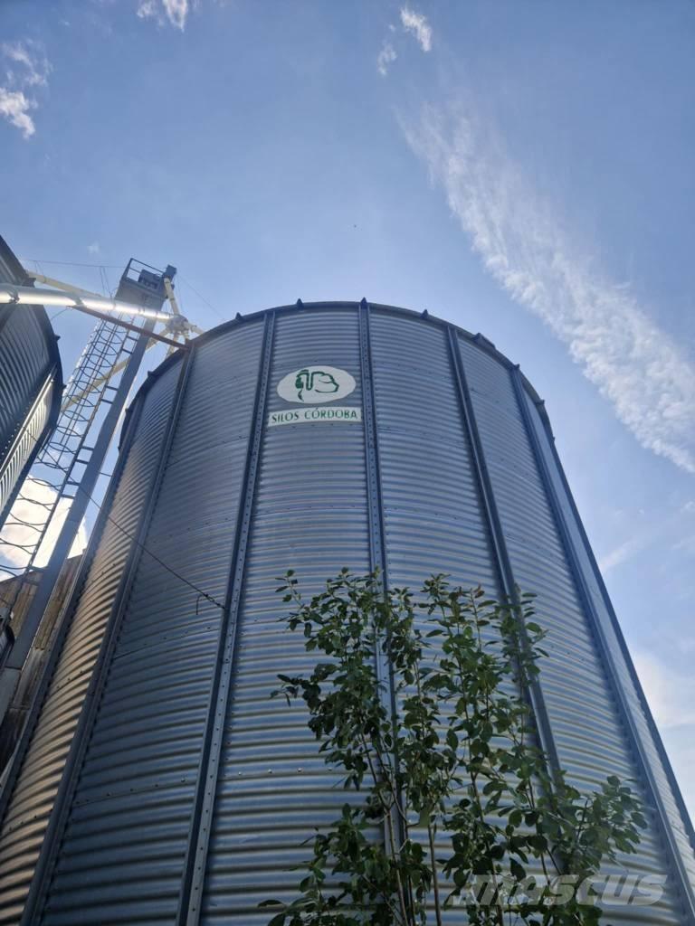  Cordoba Steel silos Säiliöt