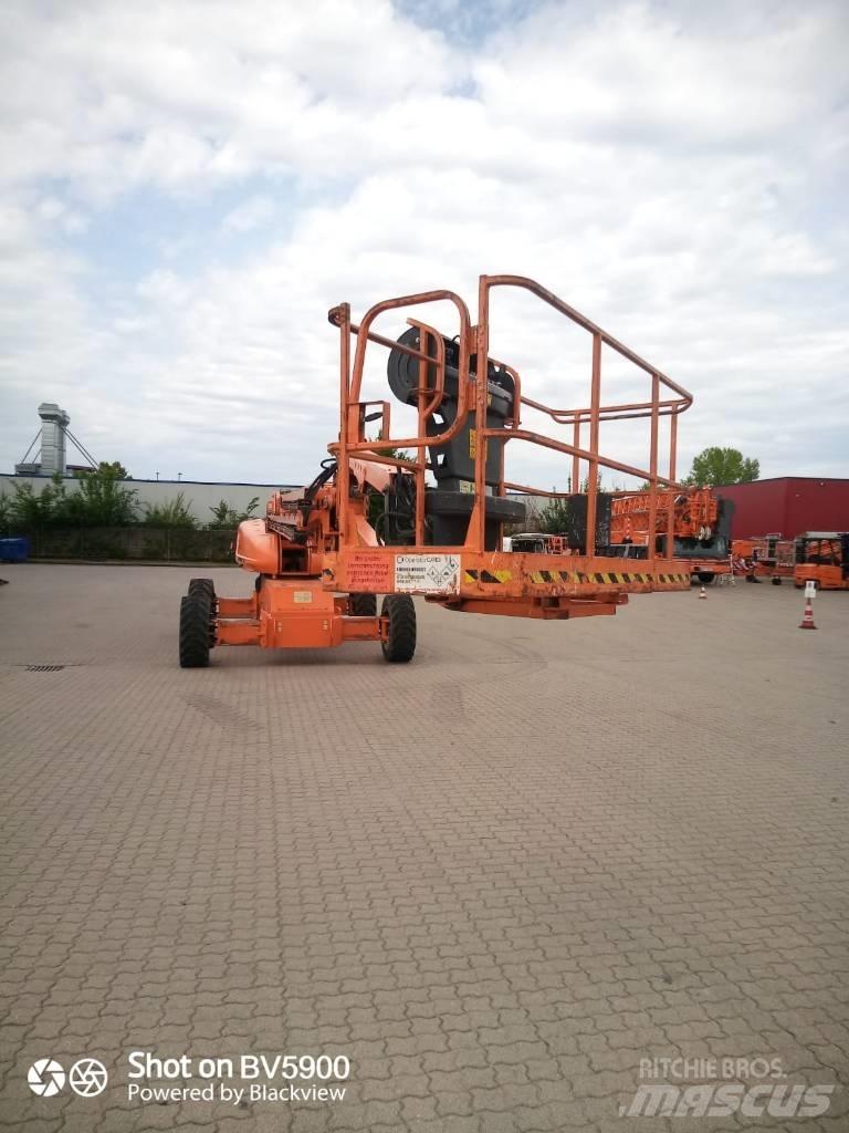 JLG 1350 SJP Teleskooppipuominostimet
