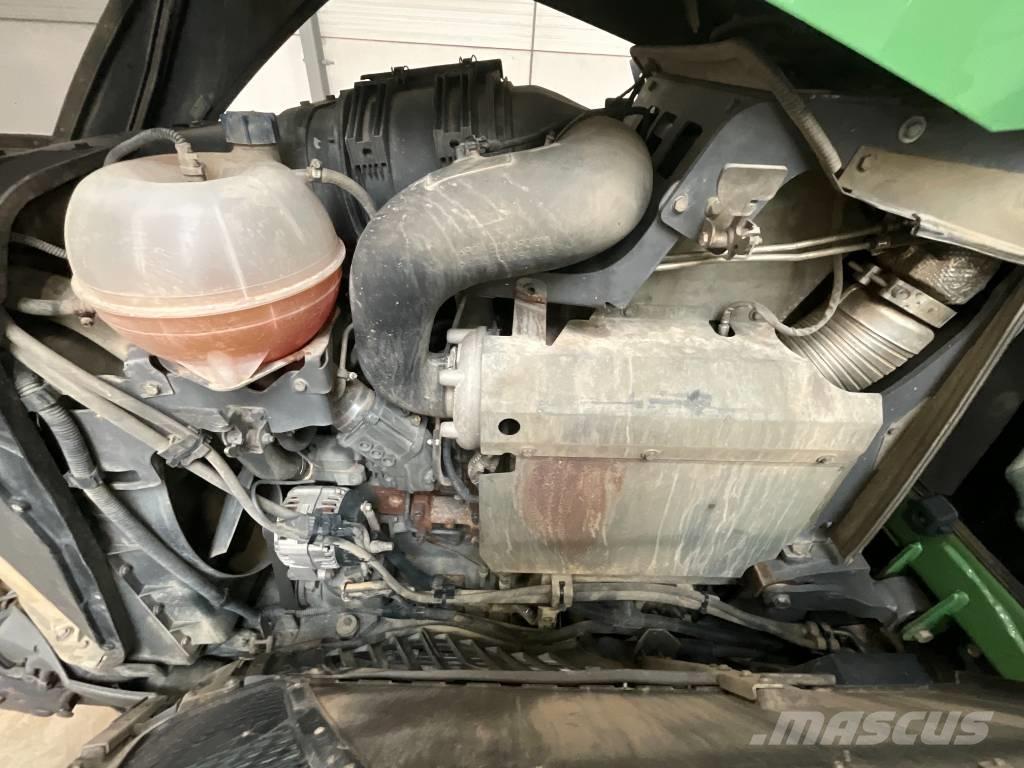 Fendt 828 Vario TMS Traktorit