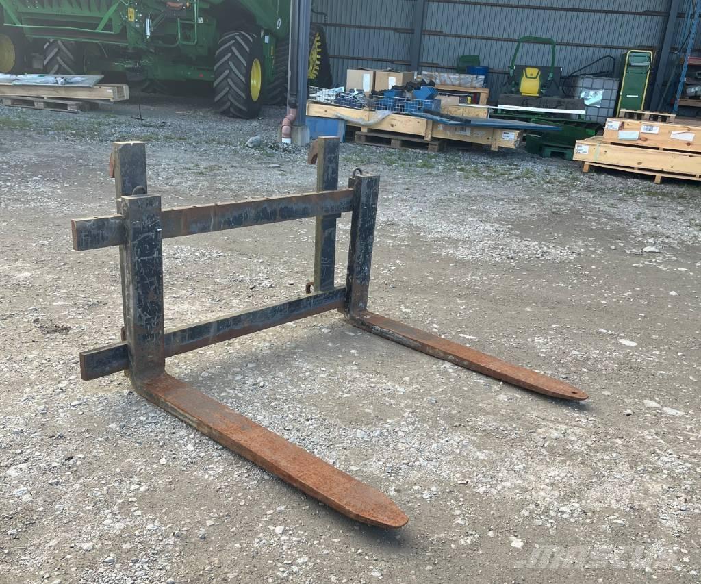  Pallgafflar 3 Ton Trukkihaarukat