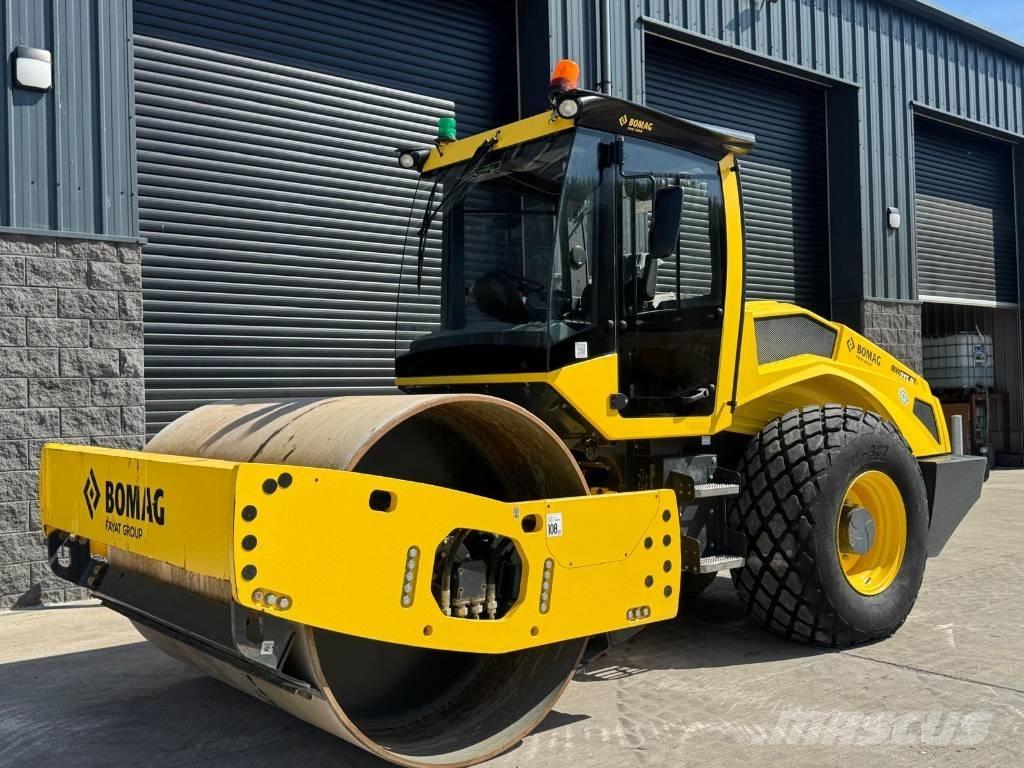 Bomag BW 213 D H-2 Yksivalssijyrät