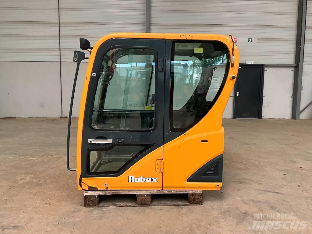 Hyundai Robex 55-9 A Ohjaamo ja sisusta