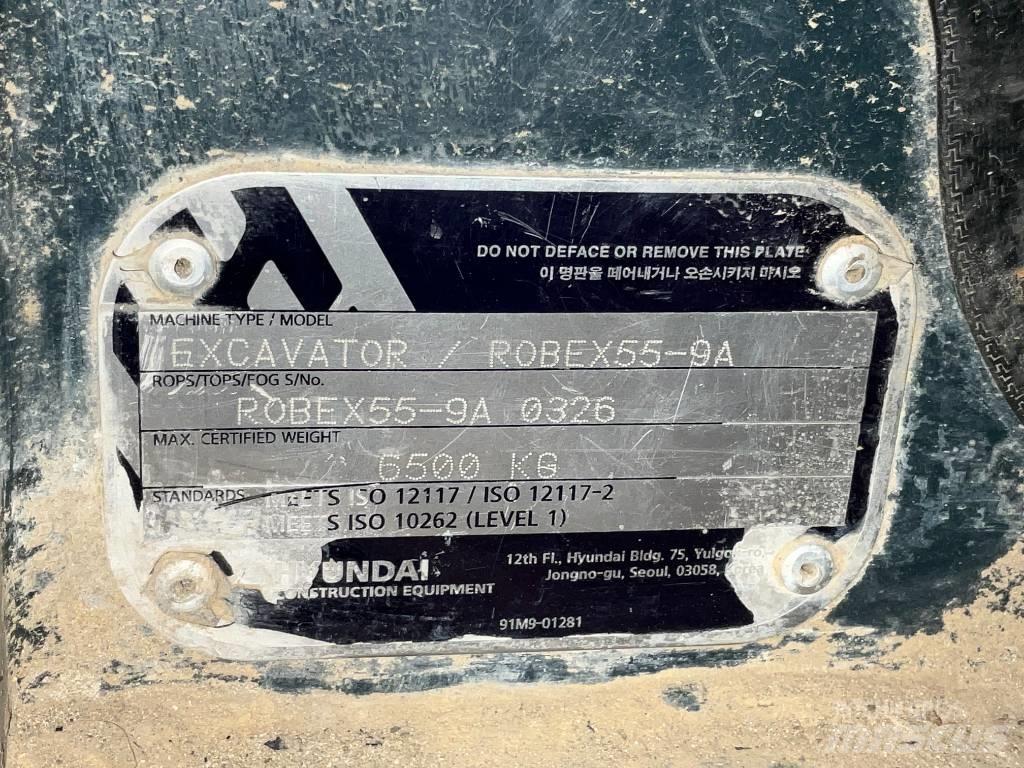 Hyundai Robex 55-9 A Ohjaamo ja sisusta