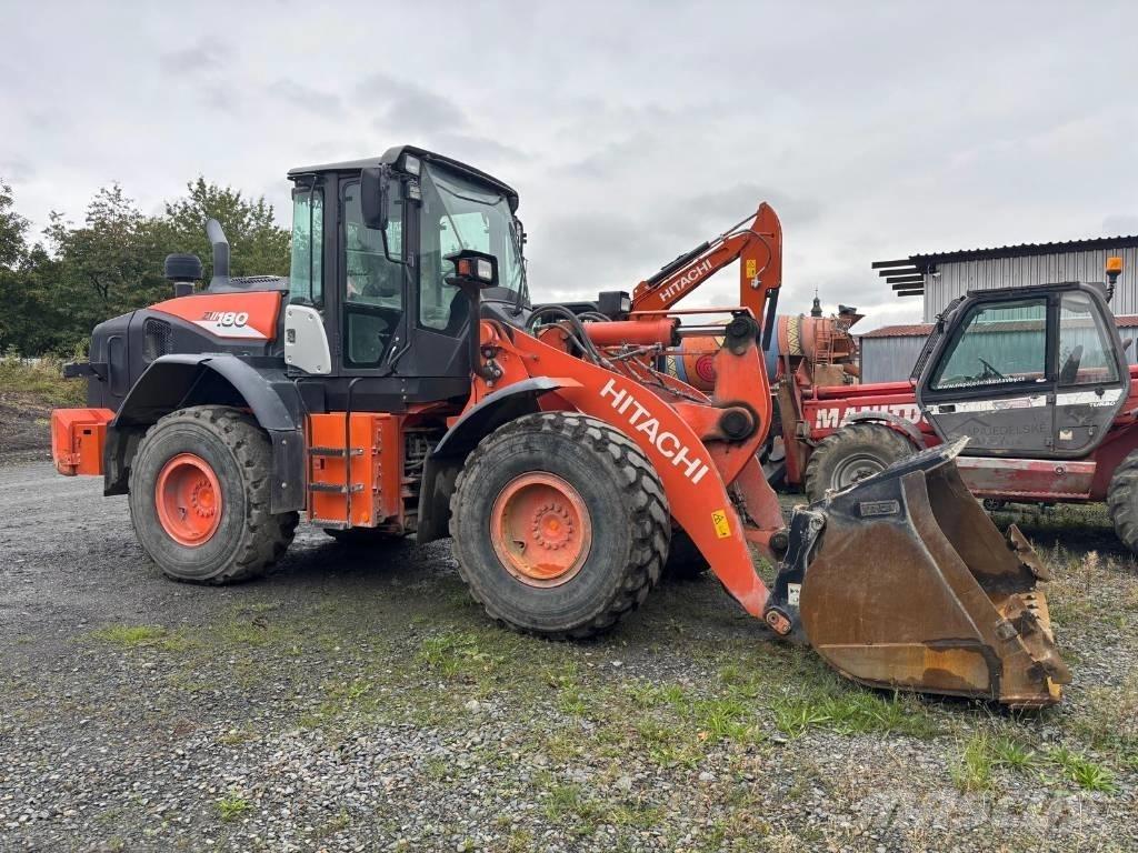Hitachi ZW180-6 Pyöräkuormaajat