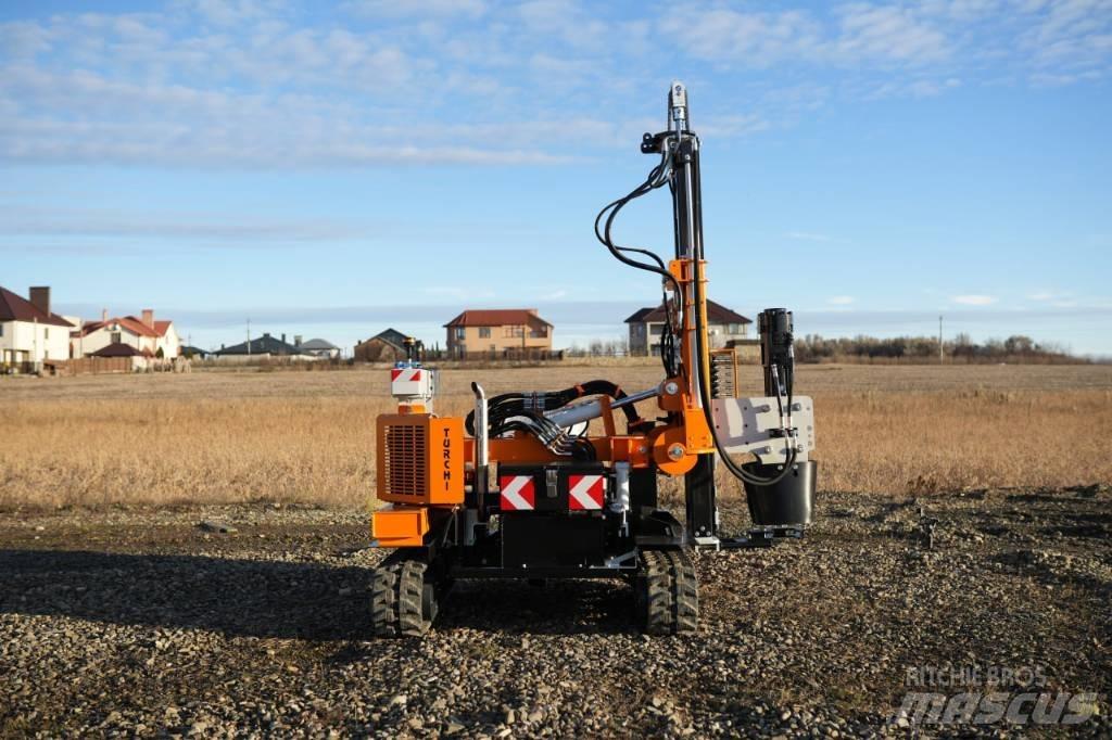  Turchi 300F Paalutuskoneet
