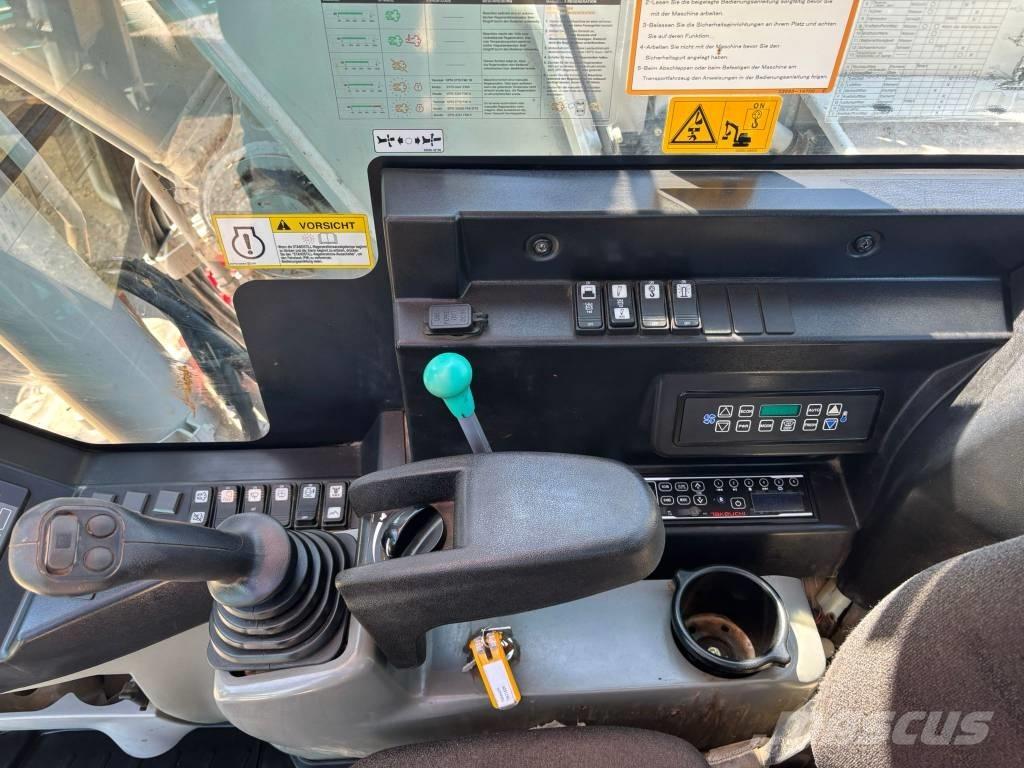 Takeuchi TB 2150 R Telakaivukoneet