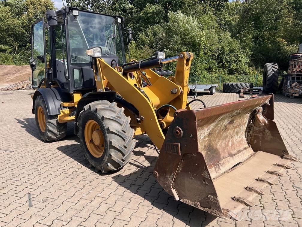 CAT 908M Radlader Pyöräkuormaajat