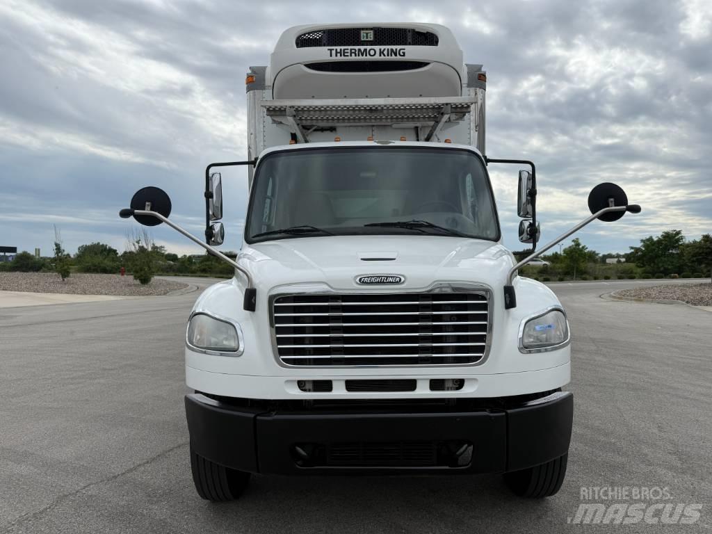 Freightliner M 106 Kylmä-/Lämpökori kuorma-autot