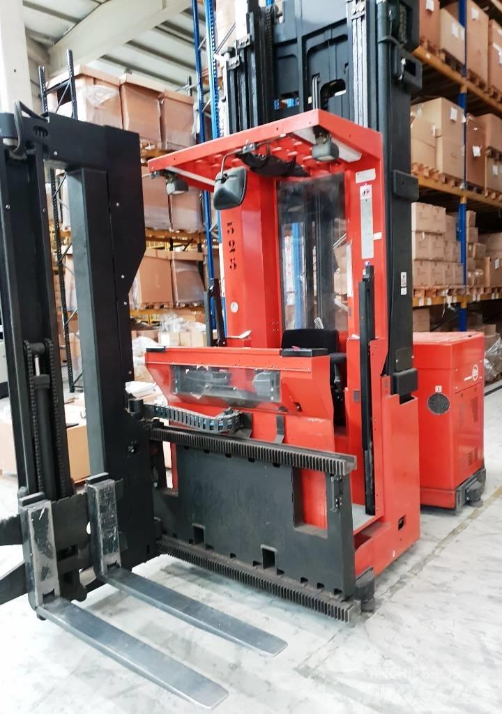 BT CTX 1300 Kapeakäytävätrukit