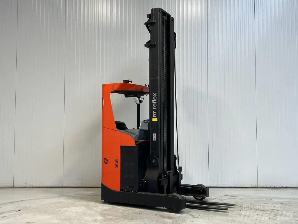BT RRE160 Työntömastotrukit
