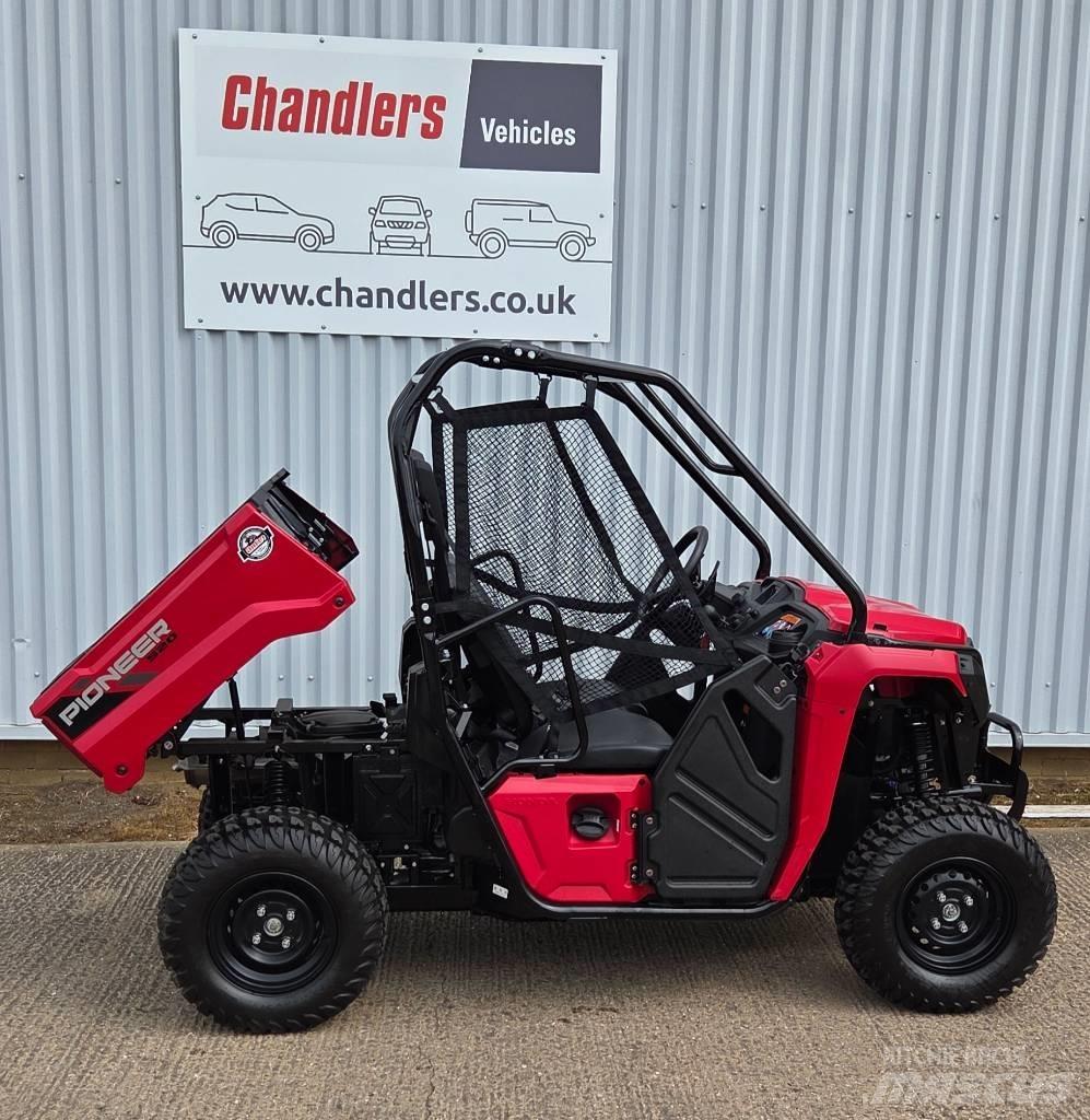 Honda PIONEER Mönkijät