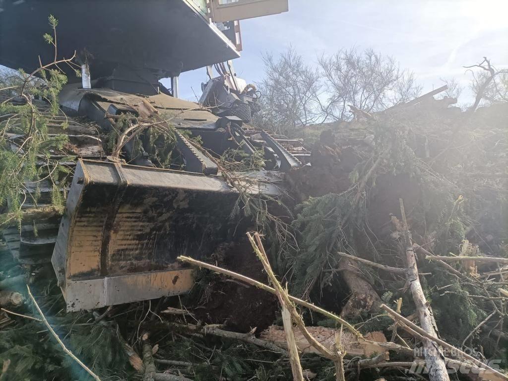 Timbco T445D Harvesterit