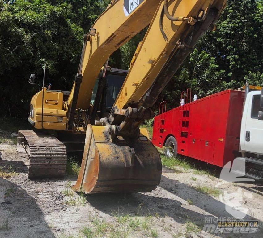 CAT 320 D L Telakaivukoneet